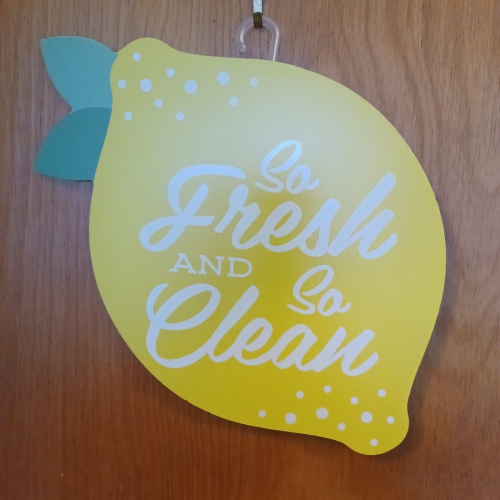Fresh & Clean Lemon Wall Decor